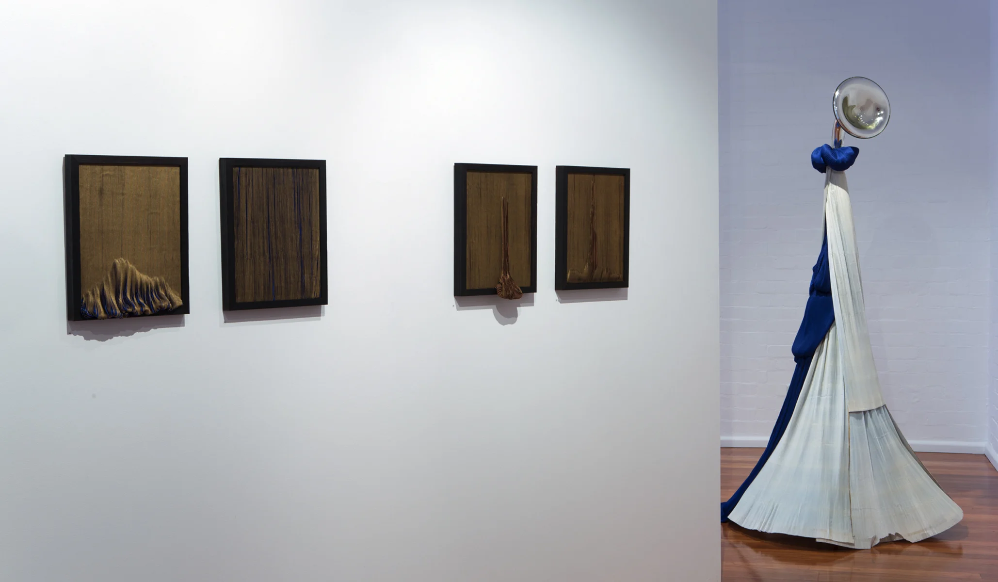 Stevie-Fieldsend-Mira-Mira-install-shot-3-Photo-Jessica-Maurer