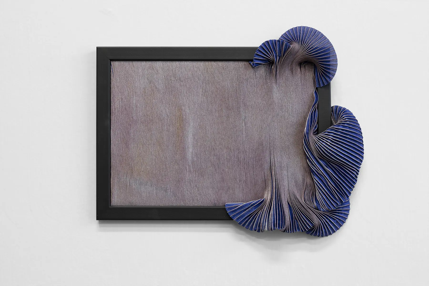 Shimmers / Artereal Gallery / 2023