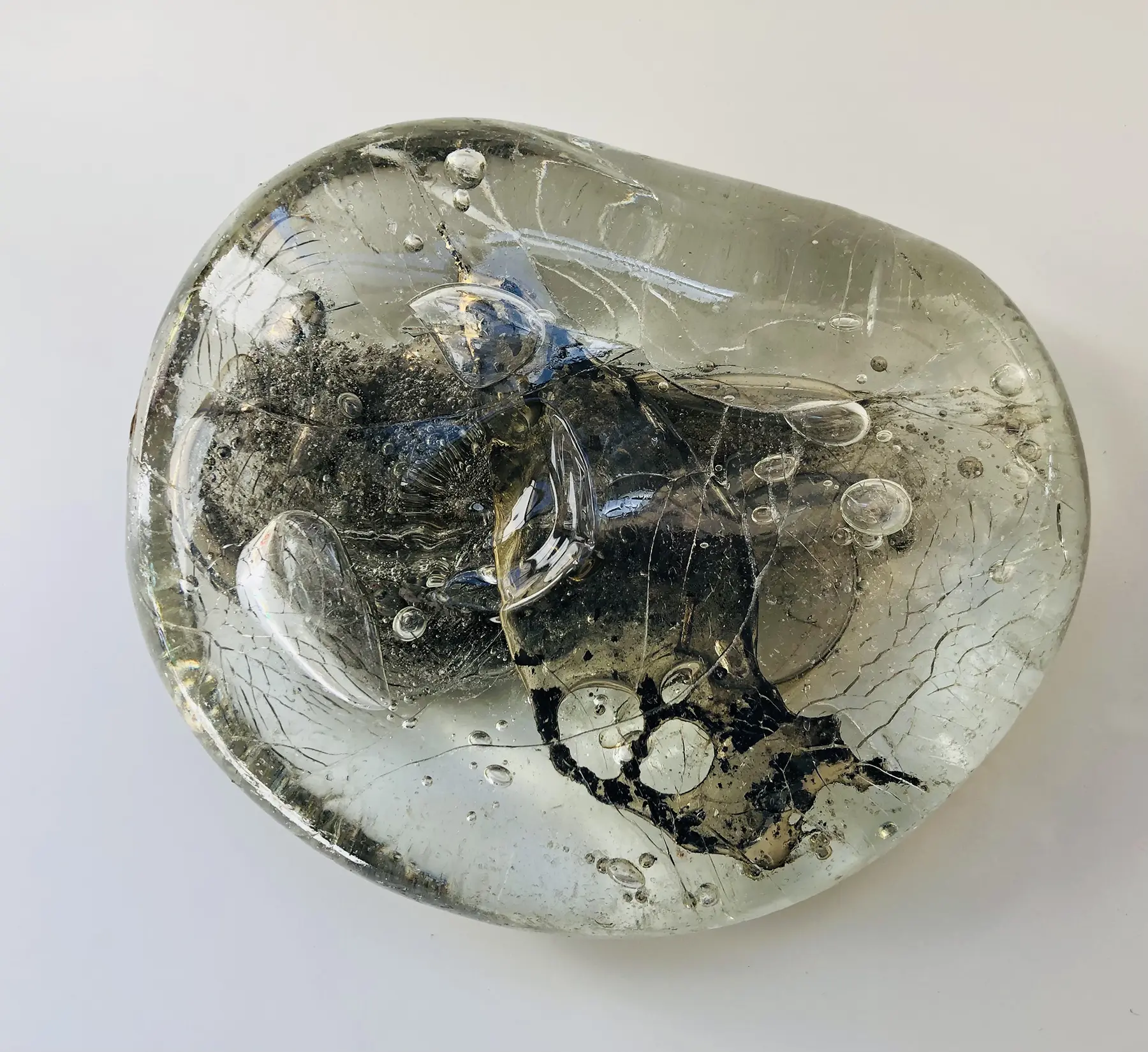 Stevie-Fieldsend_Fossil-series.-2019-Glass-coal.-image-Stevie-Fieldsend.8-copy